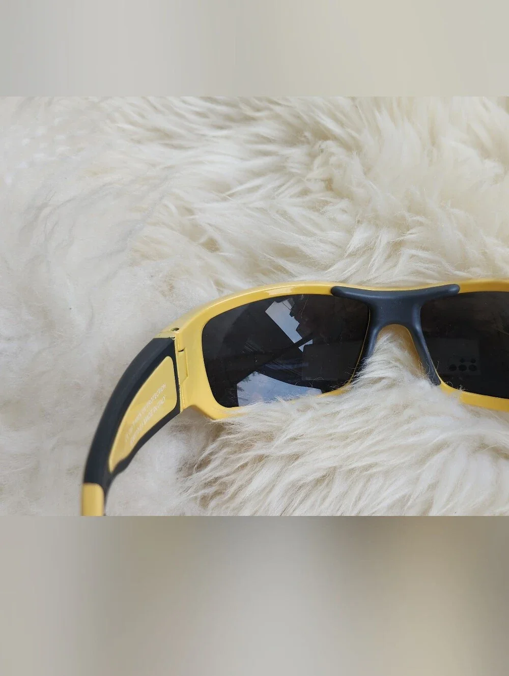Invicta Men’s Cream Frame Sunglasses with Black Lenses